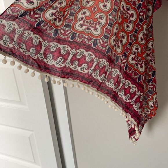 Pompom Paisley Printed Triangle Scarf Shawl - Picture 5 of 5
